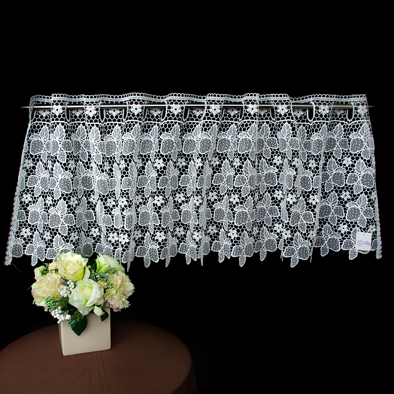 CURTAIN lace