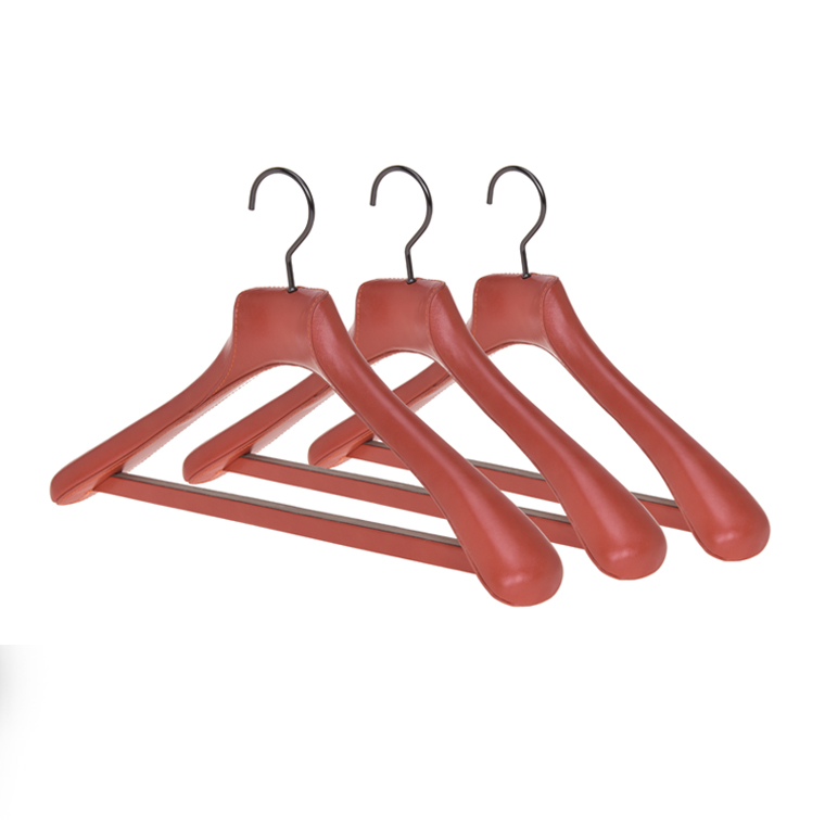 Guilin Inspring luxury wood hangers non-slip hangers with bar coat hangers
