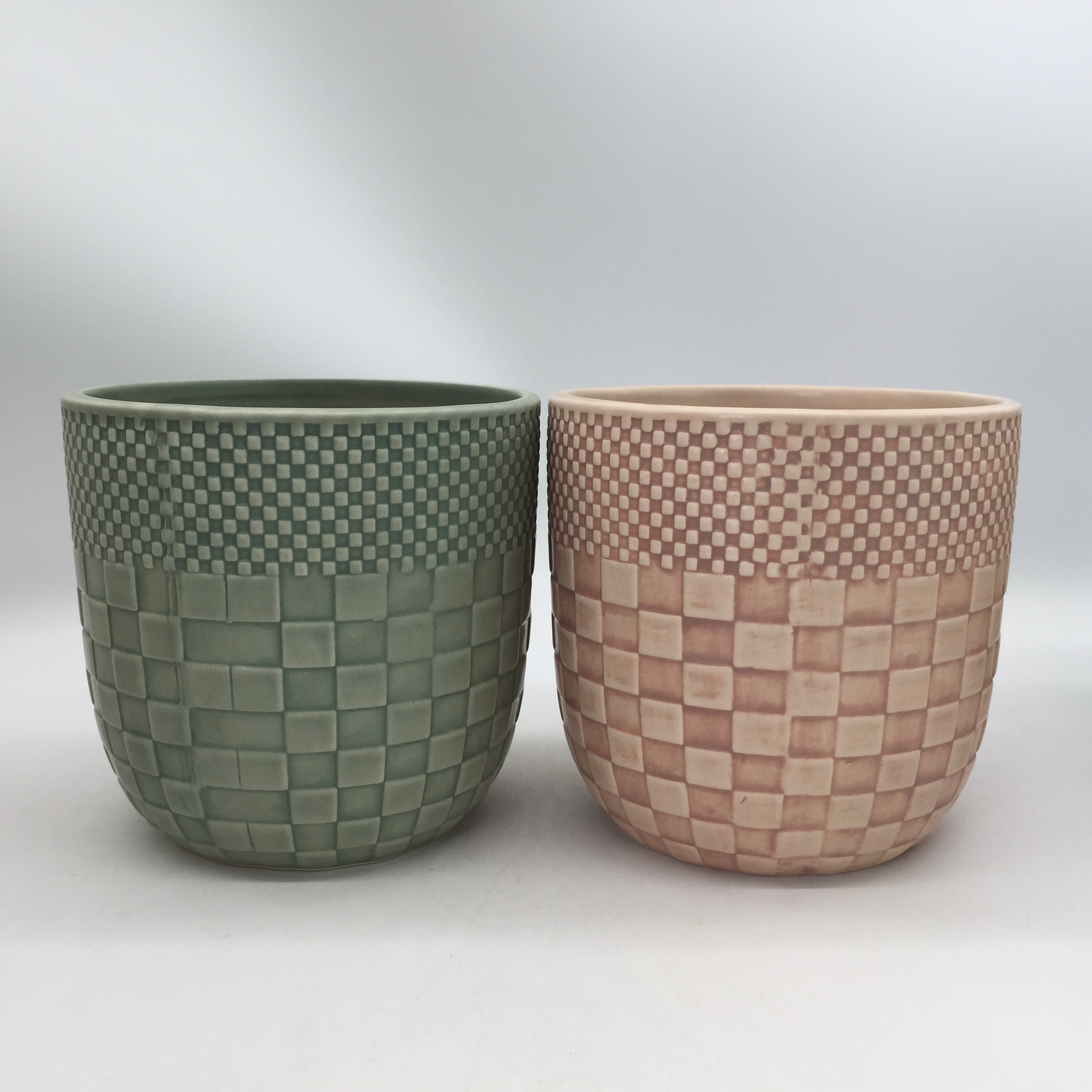 dolomite flower pot