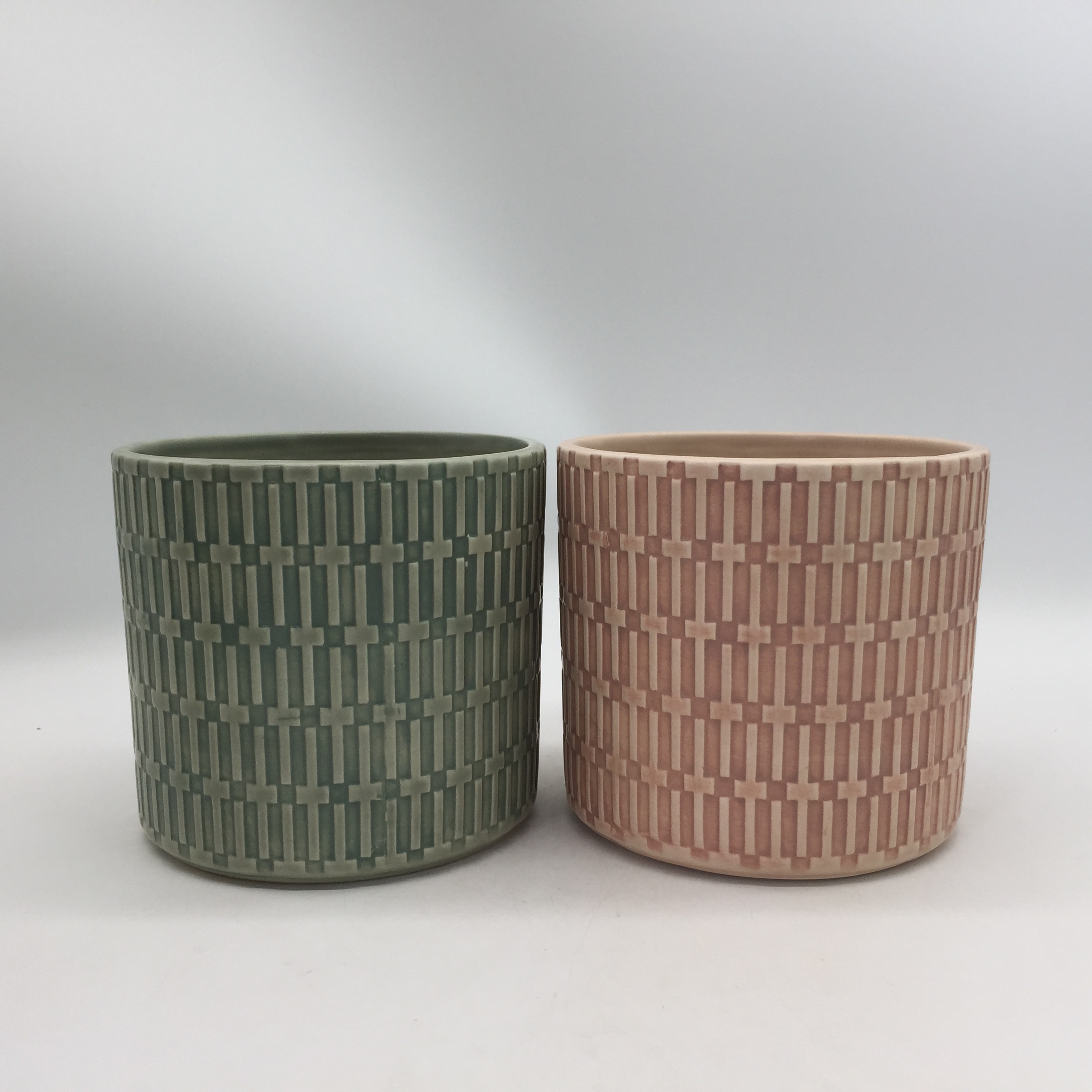 dolomite flower pot