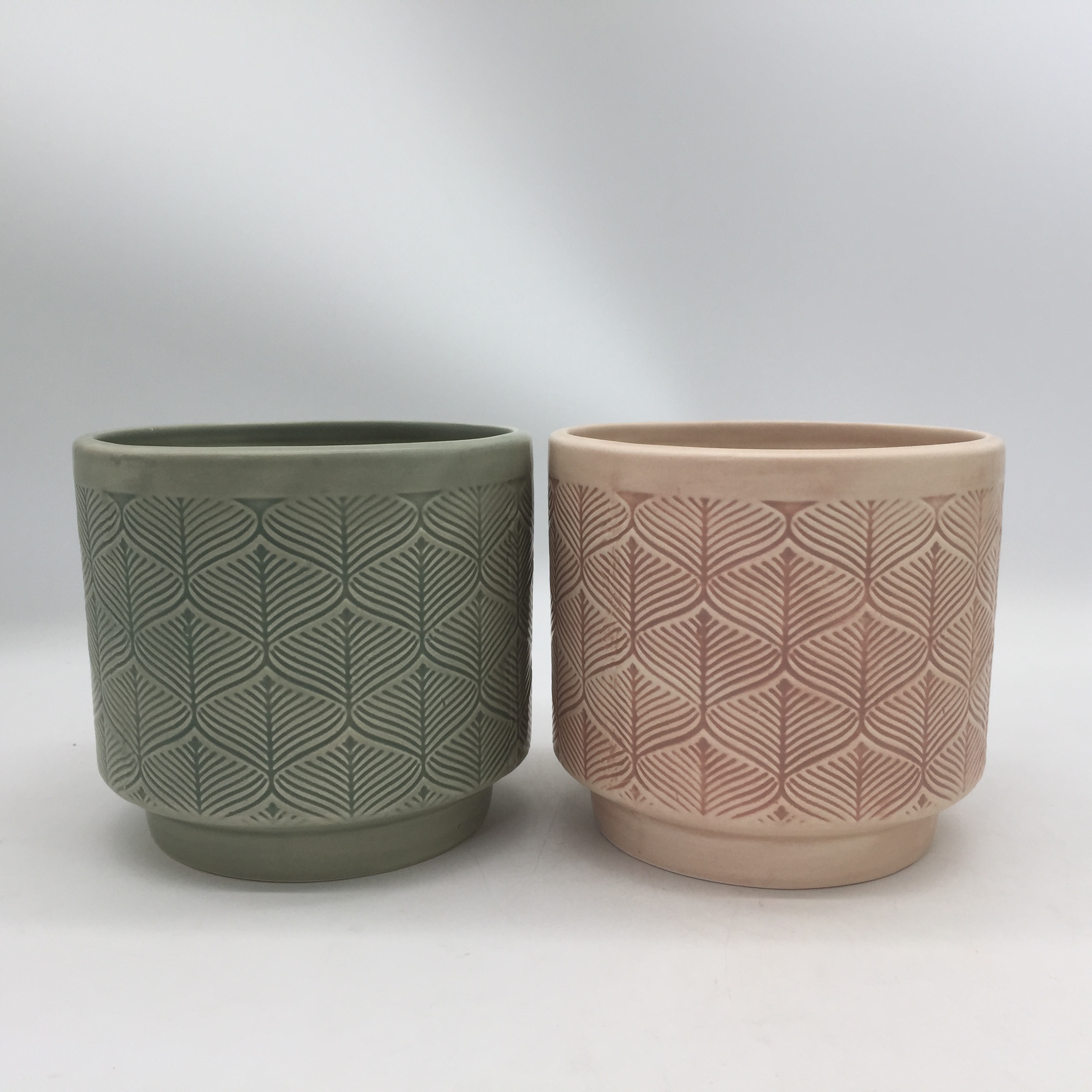 dolomite flower pot