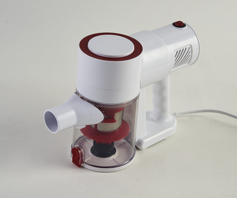 Handy vacuum cleaner