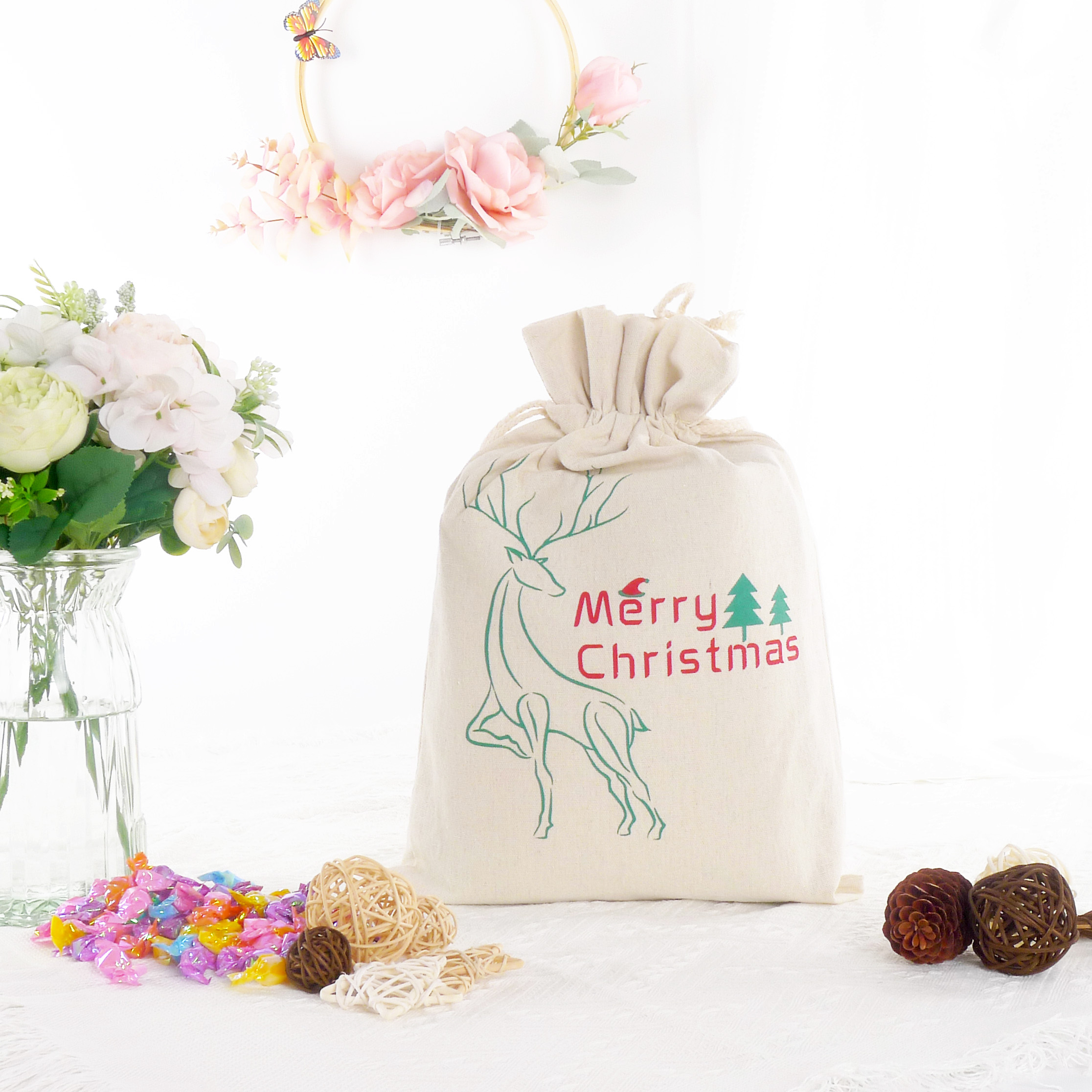 Wholesale Hot Selling Christmas bags Polyester Cotton Canvas Reusable Drawstring Gift Candy Bag