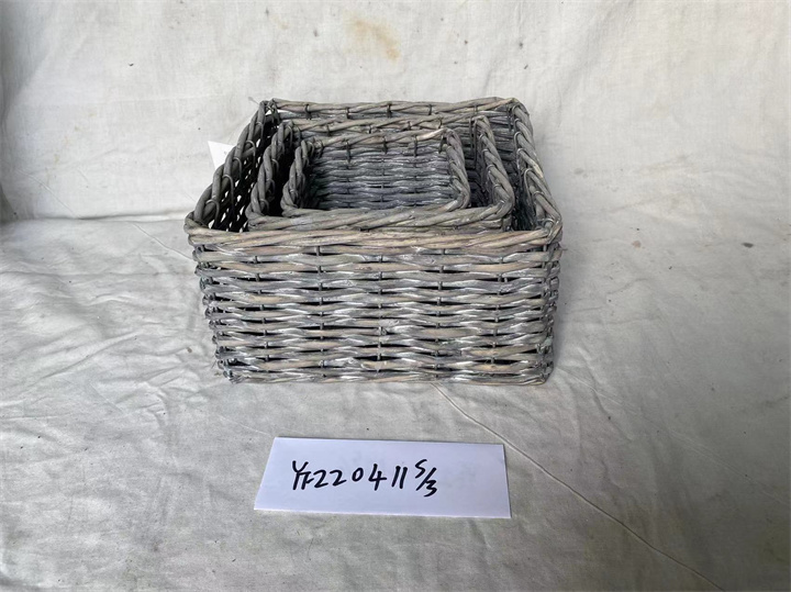 YF220411 S/3