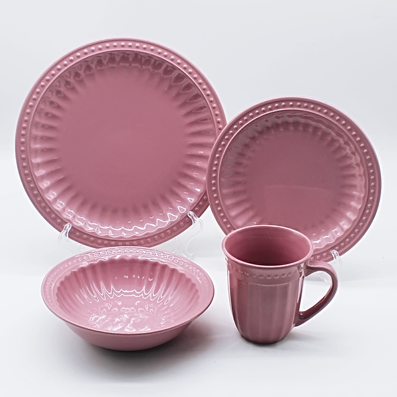 Ceramic dinner set with embossed design