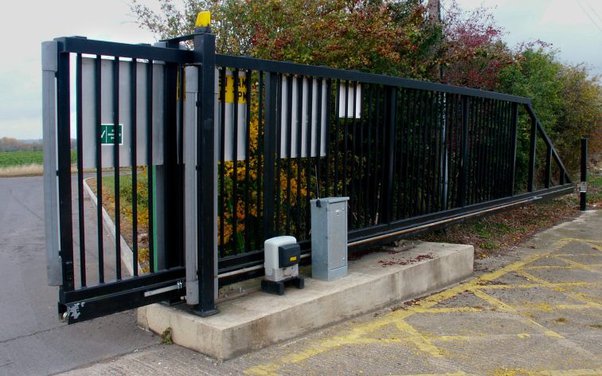 Manufacturer Easily Assembled Security Modern Fence Gate Design