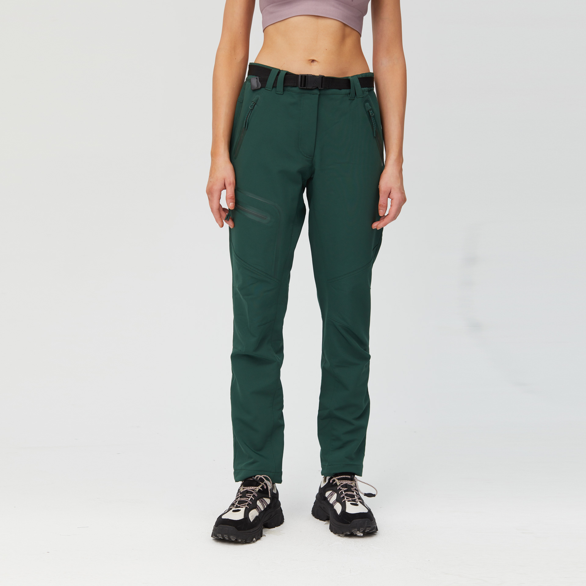 woman’s outdoor pant