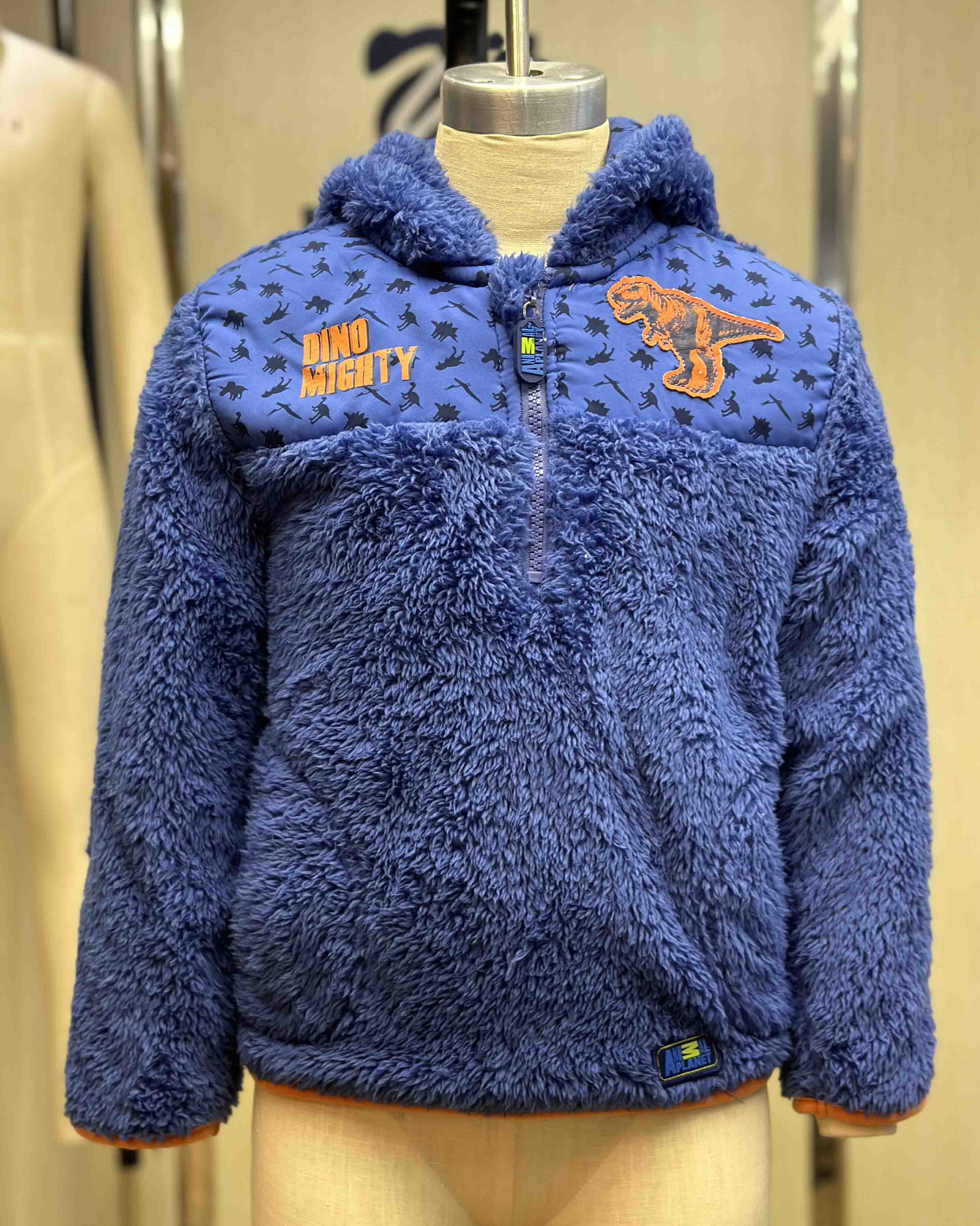 Girl's fleece top