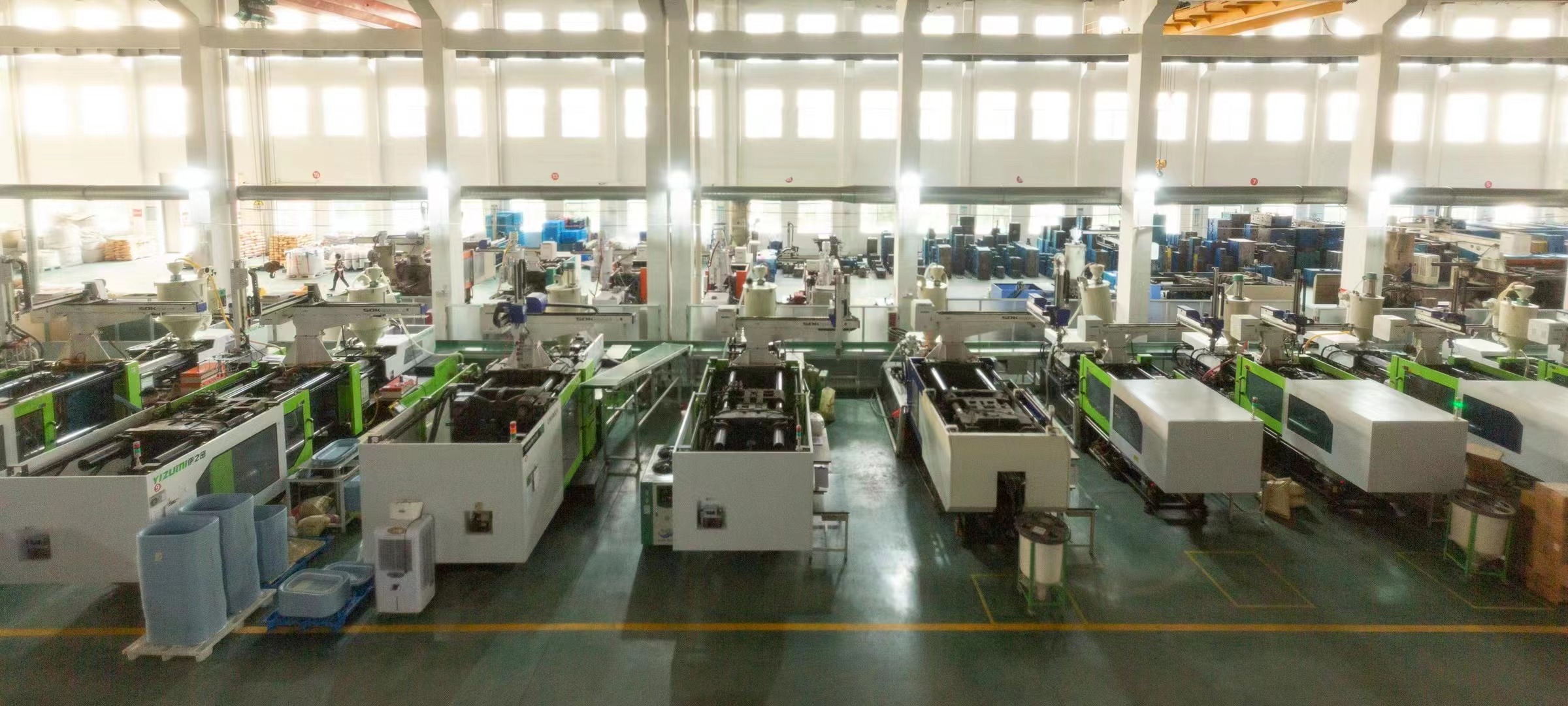 Taizhou Yingfeng Plastic Mold Co., Ltd. – organizers 3
