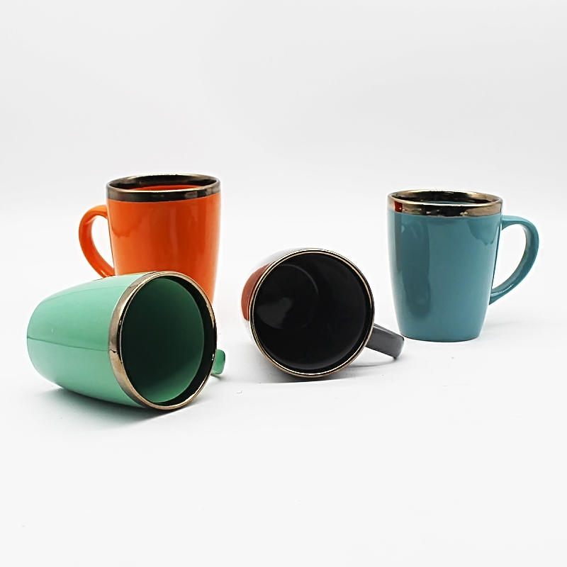 Solid color ceramic mug with eletroplating color rim