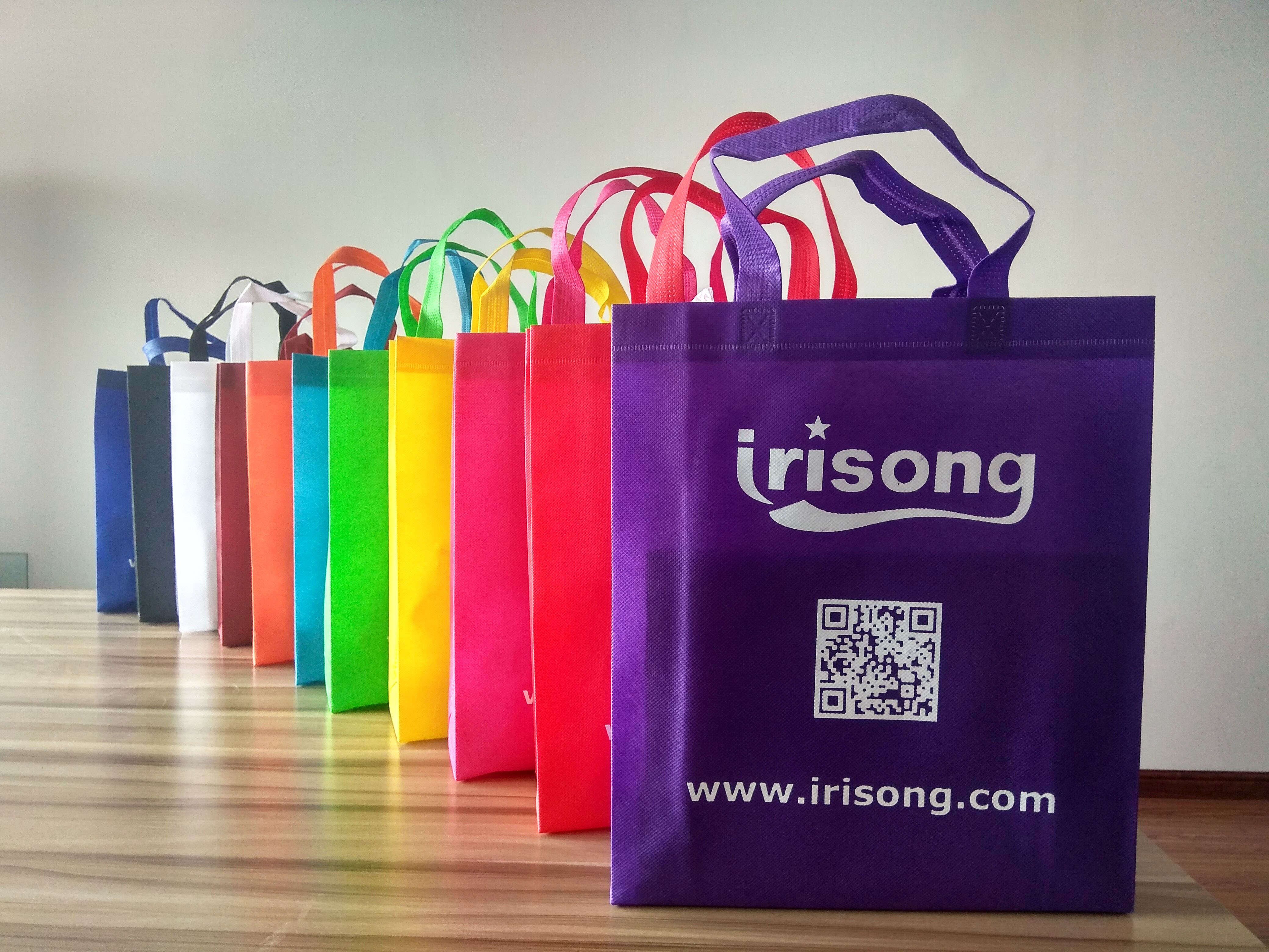 Nonwoven shopping bag