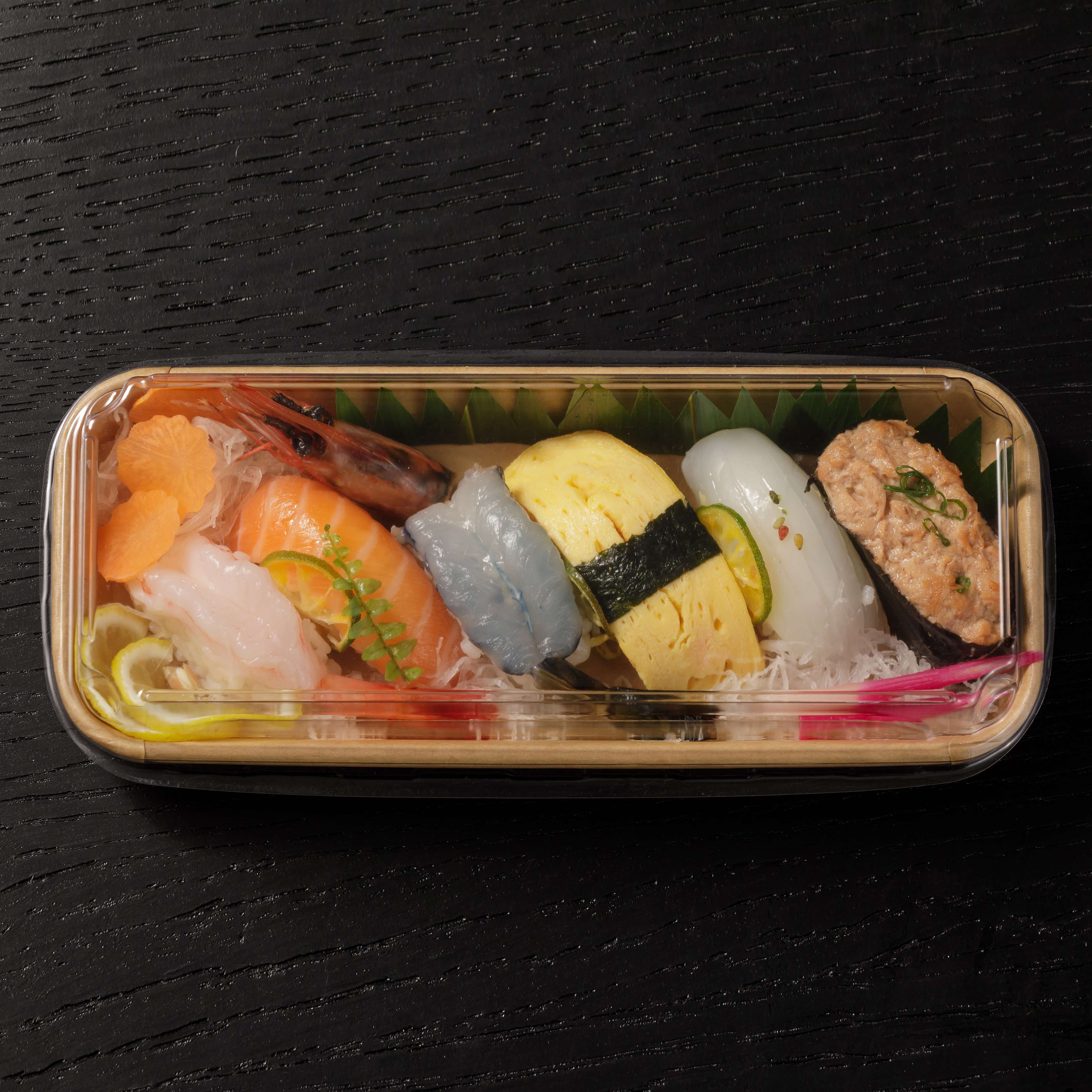 SM7-1102 Disposable Food Grade Kraft Paper Sushi Container with clear PET anti-fog Lid