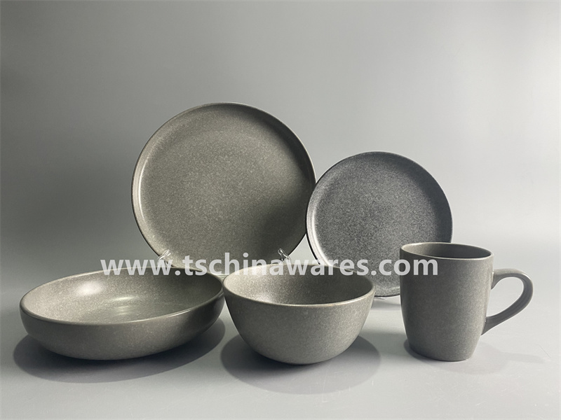 Reactive Glaze Dinnerware Set