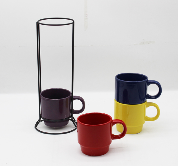 Set of 4pcs ceramic mug with iron shelf