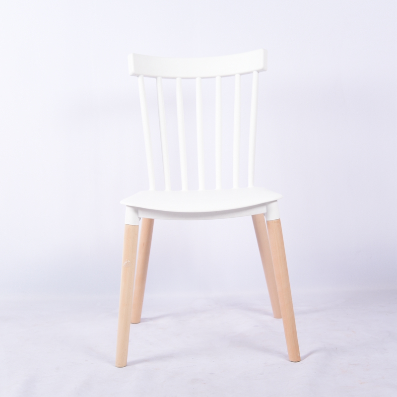 Hot selling modern plastic dining chair with wooden legs