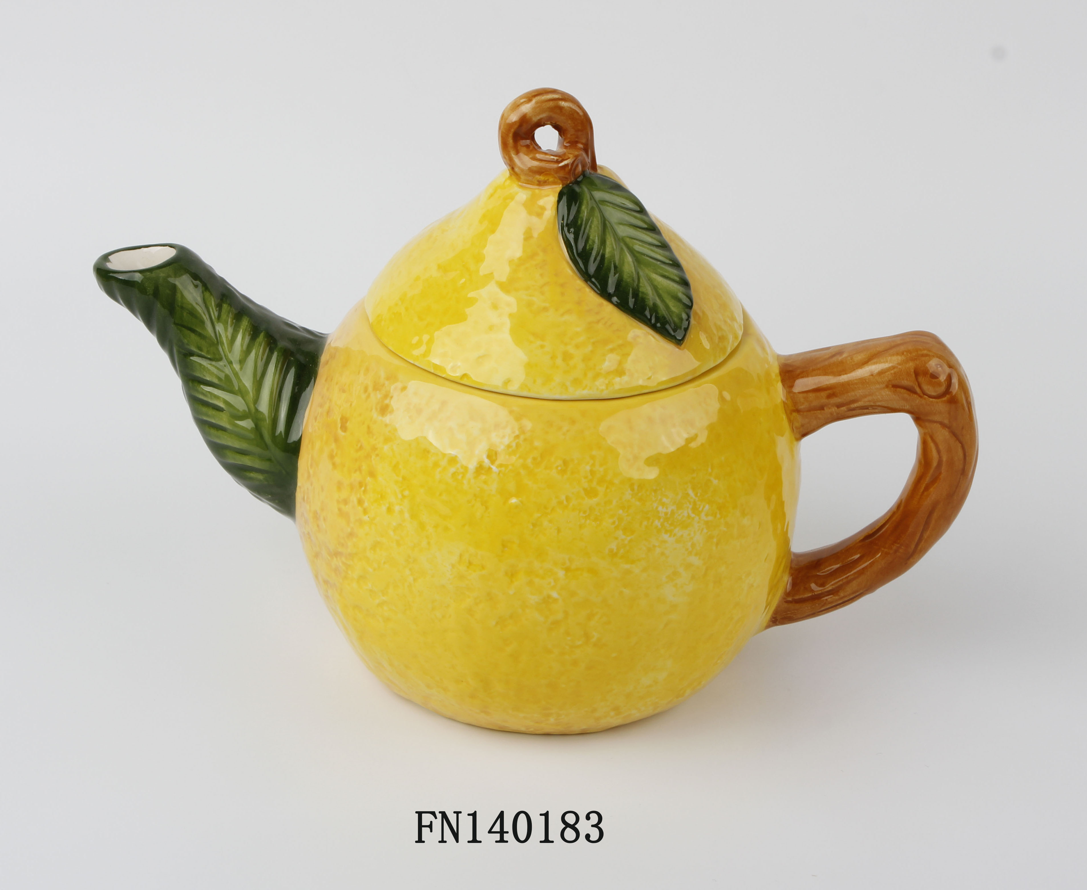 Ceramic lemon teapot
