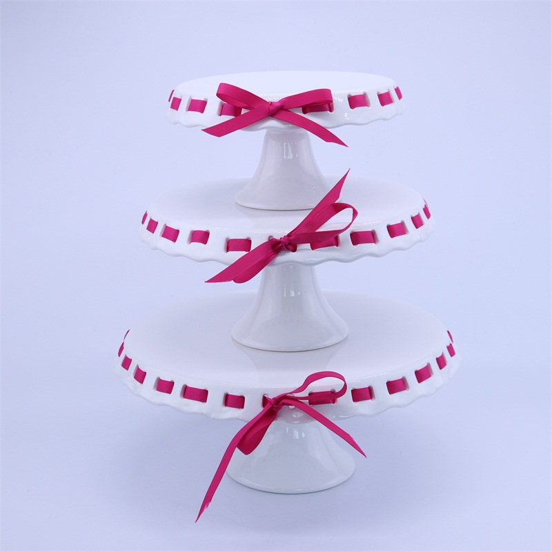 Ceramic cake stand plate wit ribbon