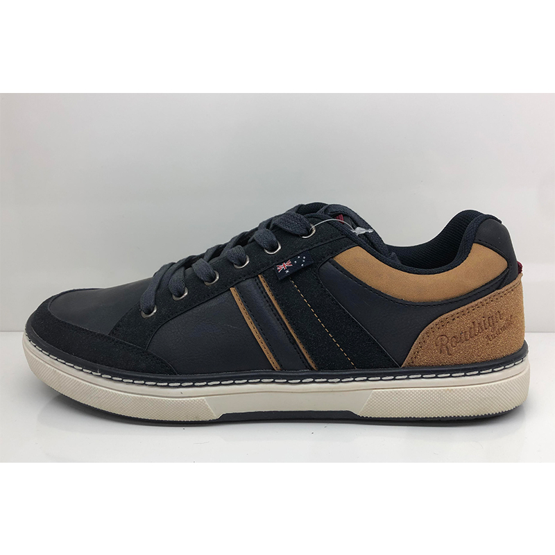 Men's casual shoes
