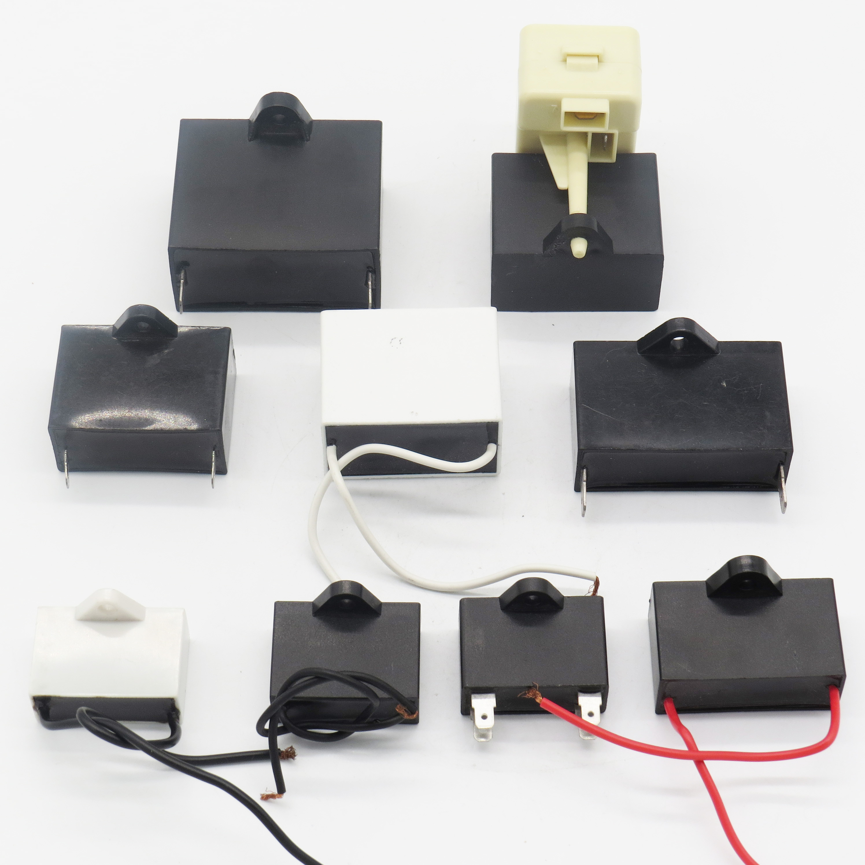 Capacitor CBB61