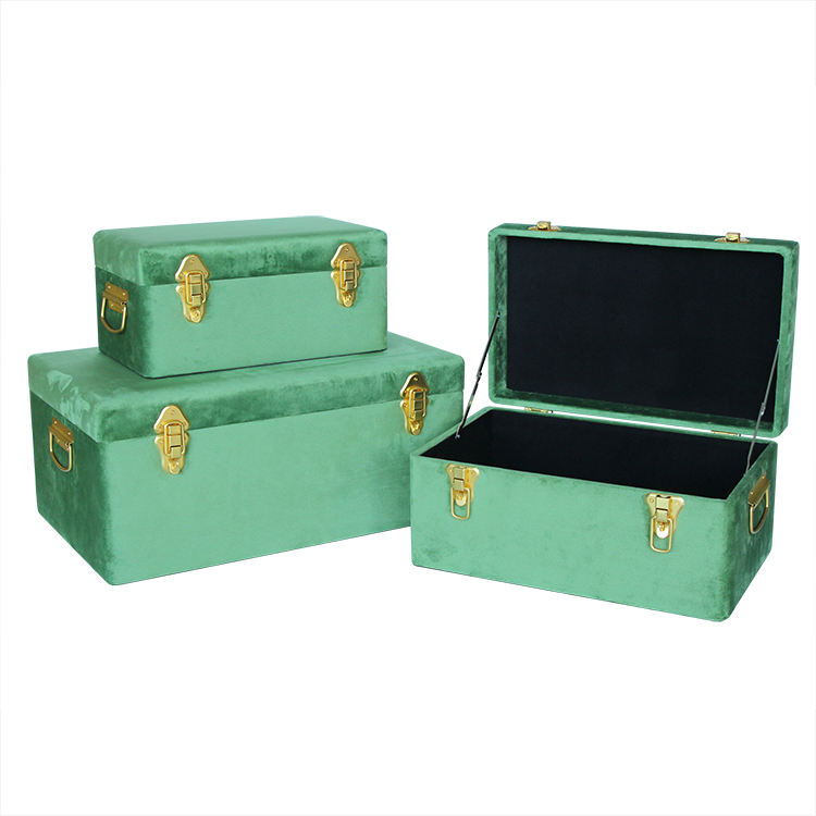 Storage box