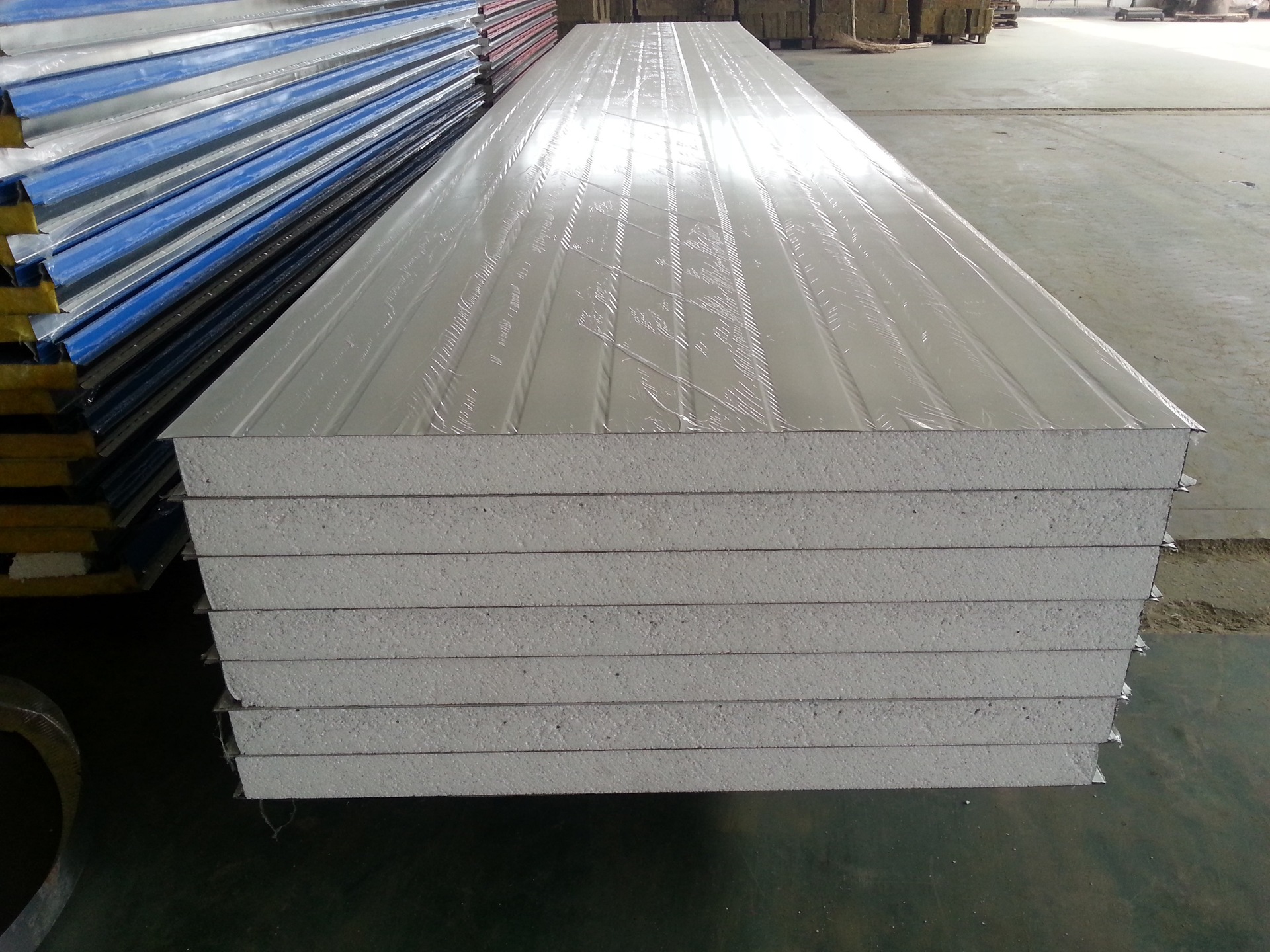 Sandwich Panel
