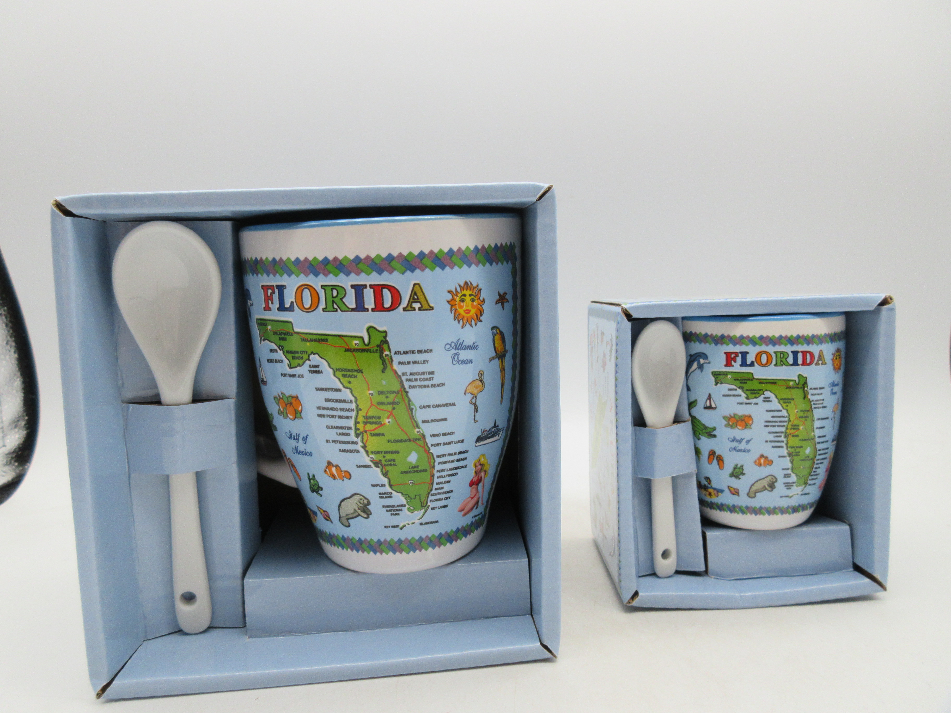 Ceramic mug with spoon set