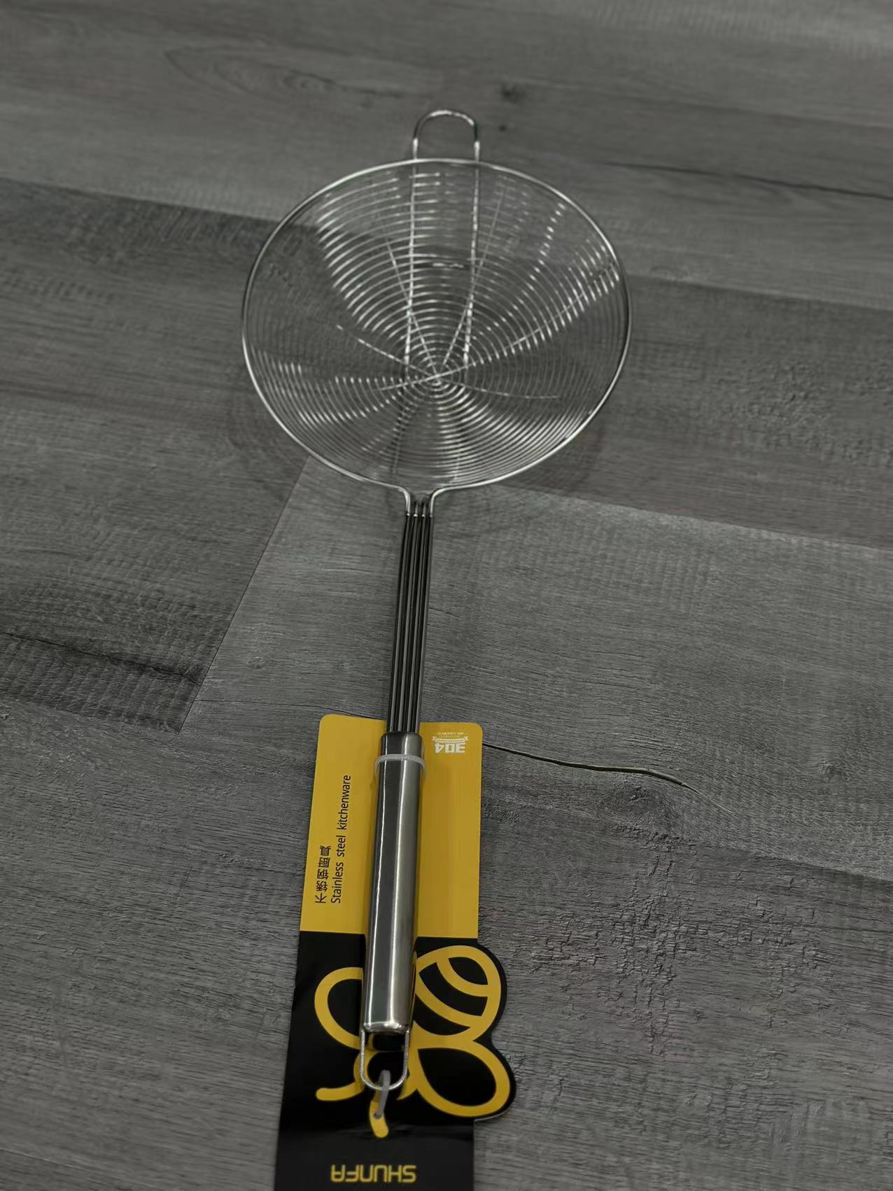 Stainless steel strainer