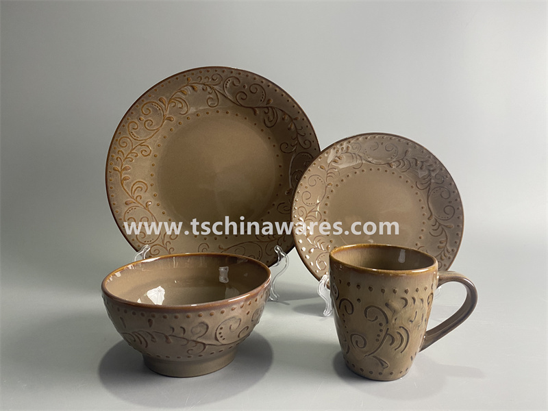 Reactive Glaze Dinnerware Set