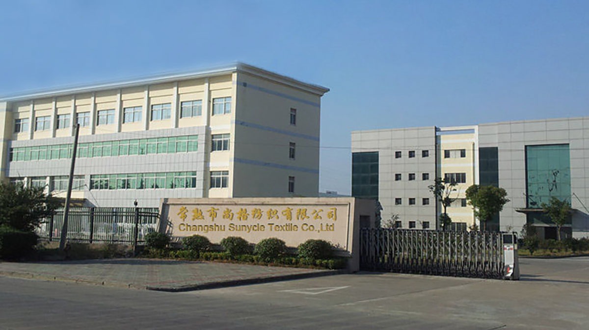 Shenzhen Youren Yuan Technology Co., Ltd. – plush blanket 1