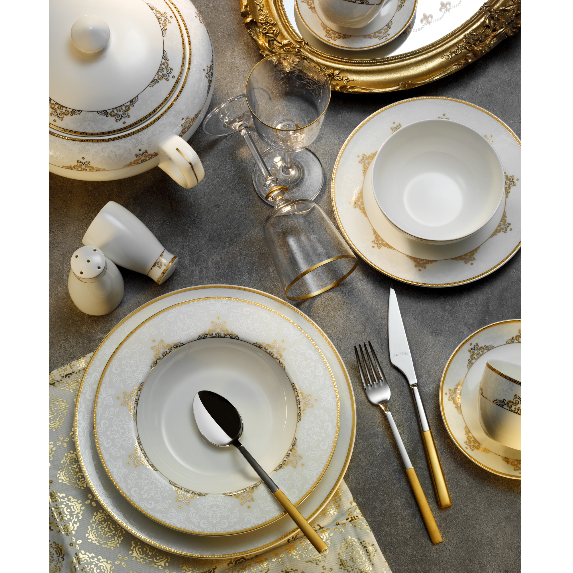 FINE BONE CHINA DINNER SET Gold design Turkish