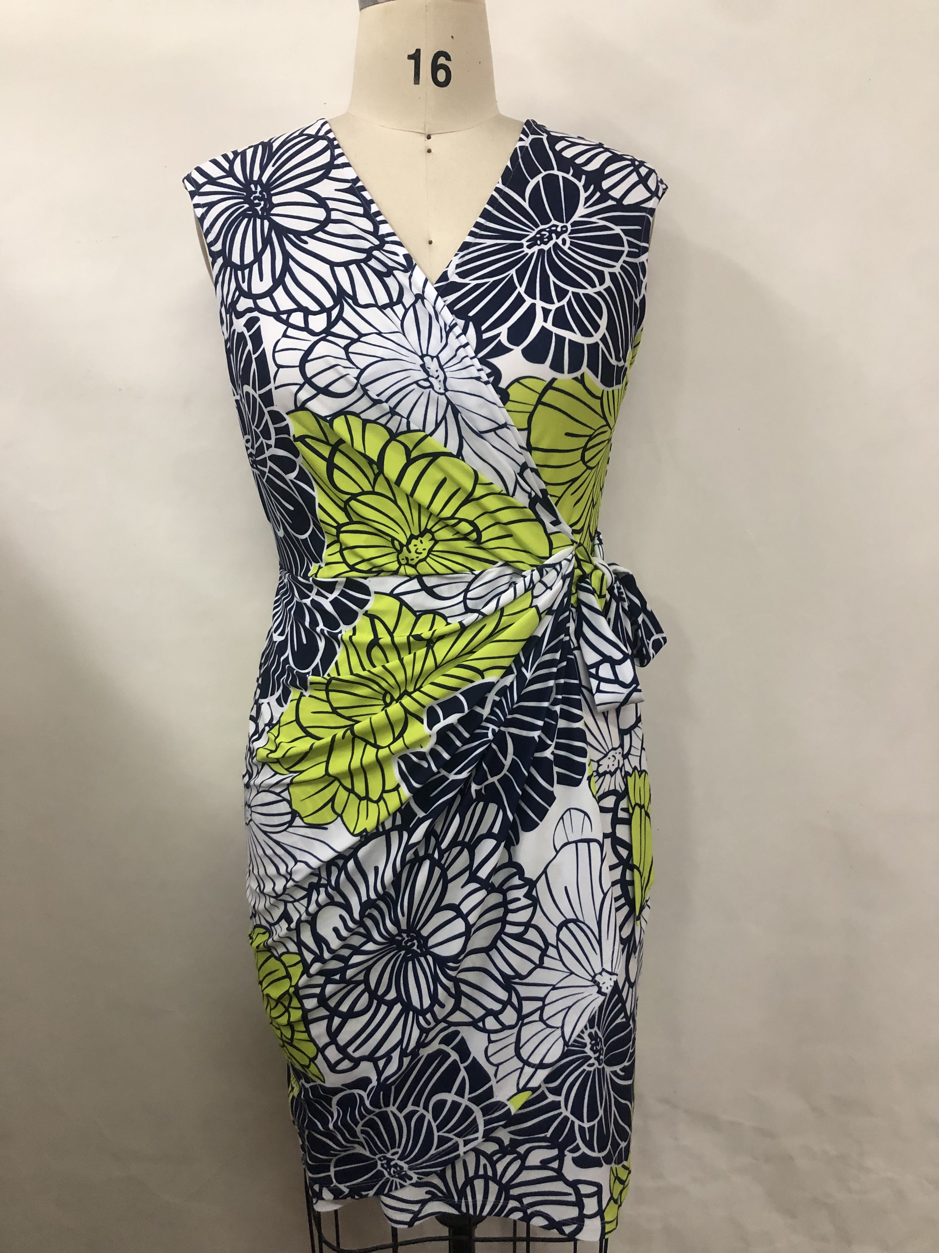 Ladies' 95%polyester 5%spandex Knitted Dress