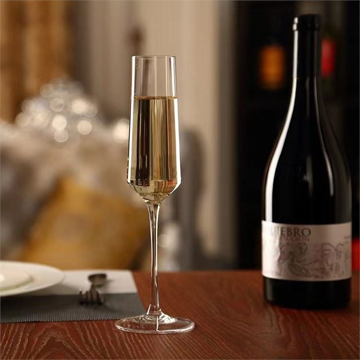 Crystal Glass Champagne Cup