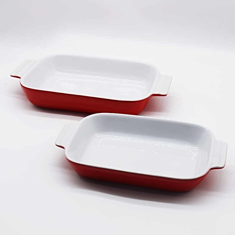 Ceramic rectangle shape baking tray with solid color