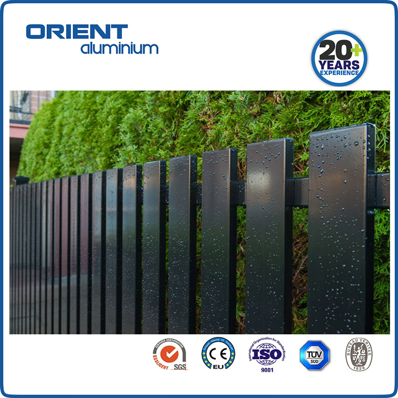 Aluminium Batten Black Fence Welded Blade Fencing