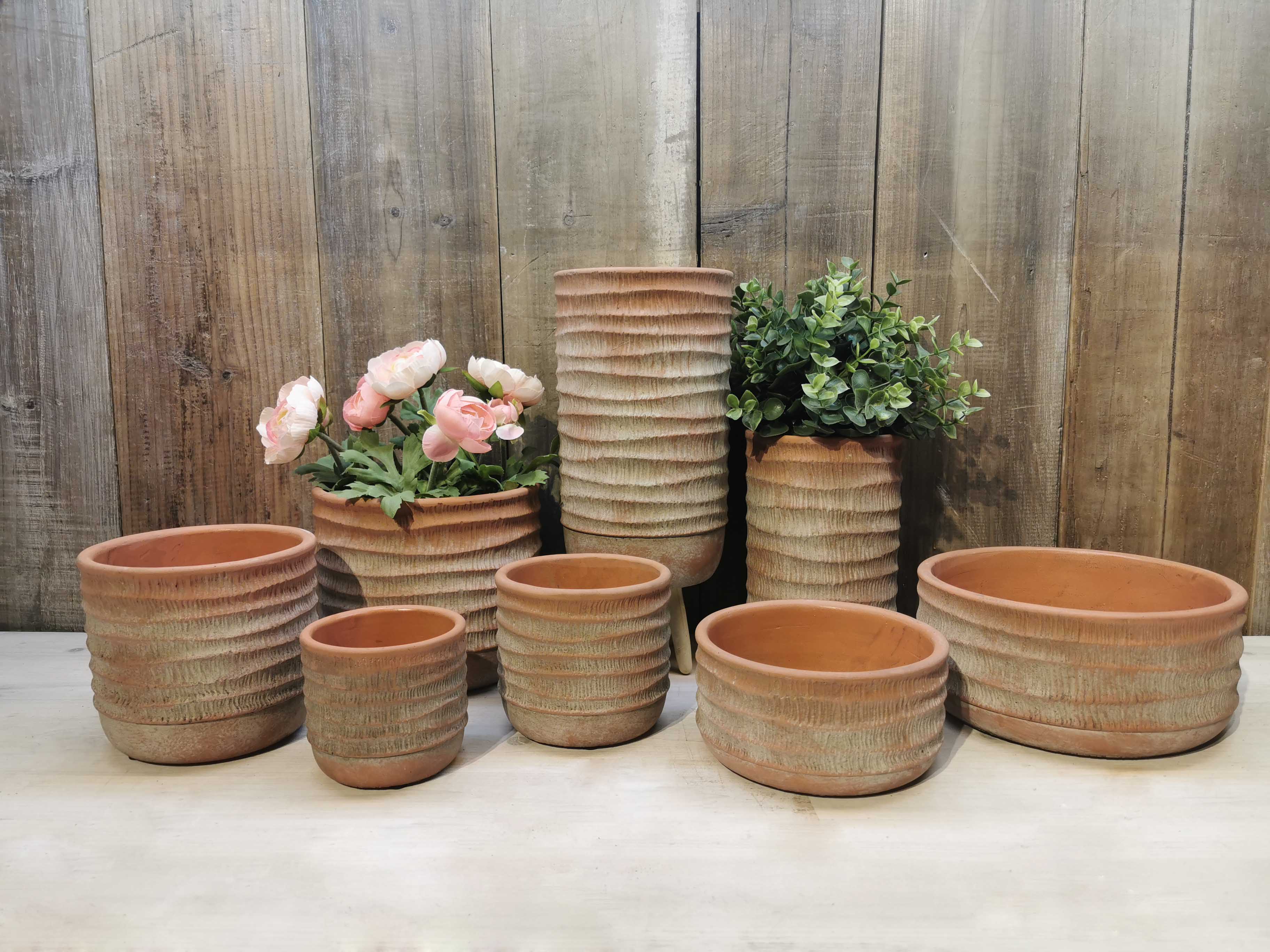 Qinghai M & J Crafts Co., LTD – Ceramic Flower pot 4