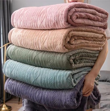 260gsm Carved Flannel Blanket