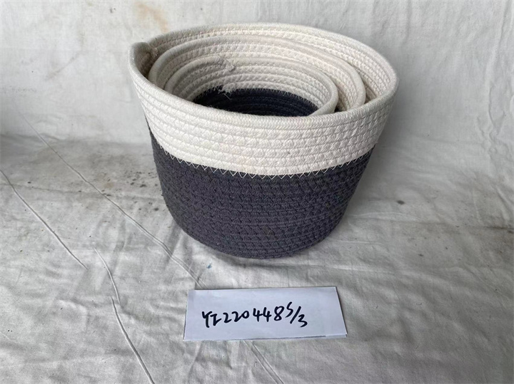YF220448 S/3