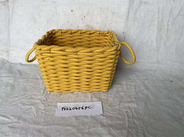 YF220456 PC