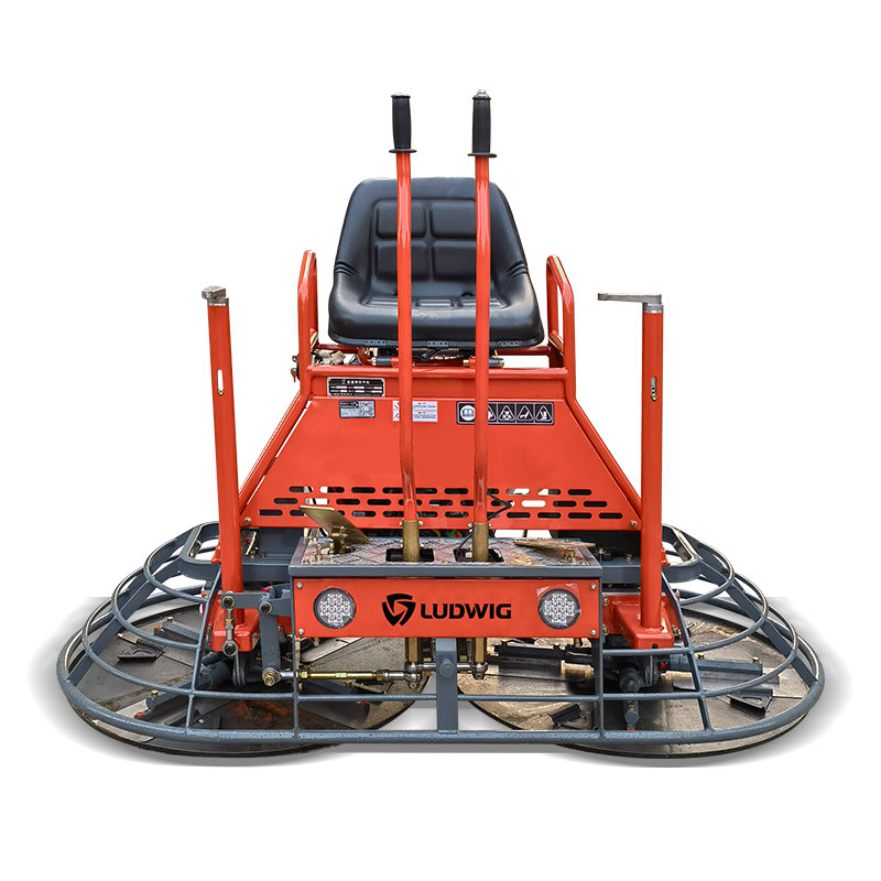 Ride on power trowel