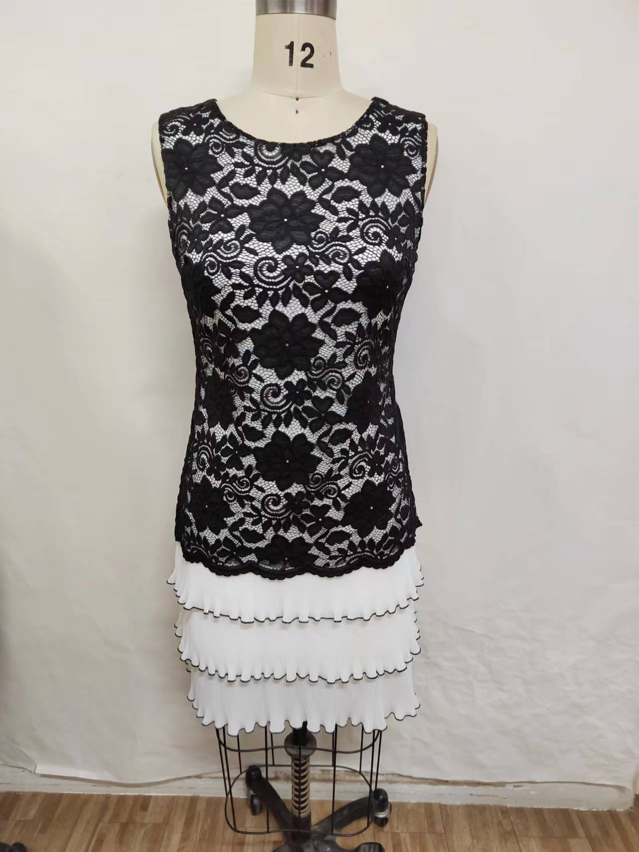 Ladies' 95%polyester 5%spandex Knitted Dress