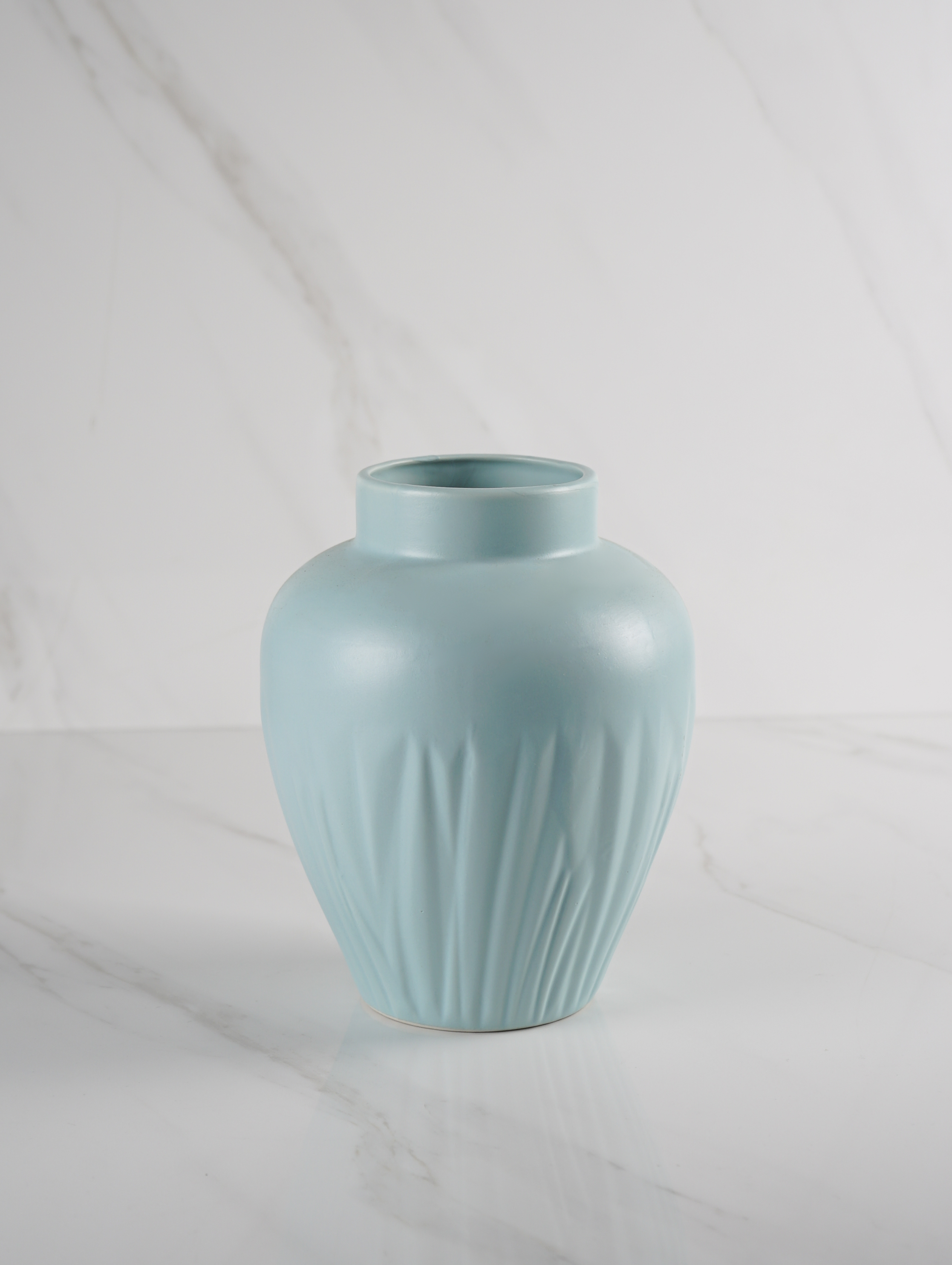 Wholesale new design high quality decorated ceramic emboss colored flower vase for home