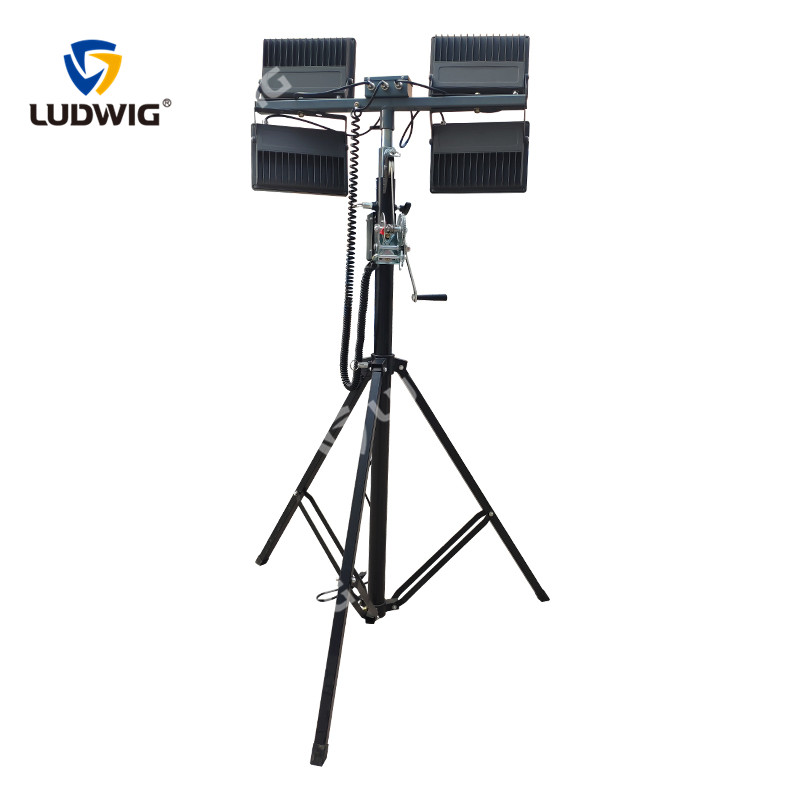 Tripod ballon light tower