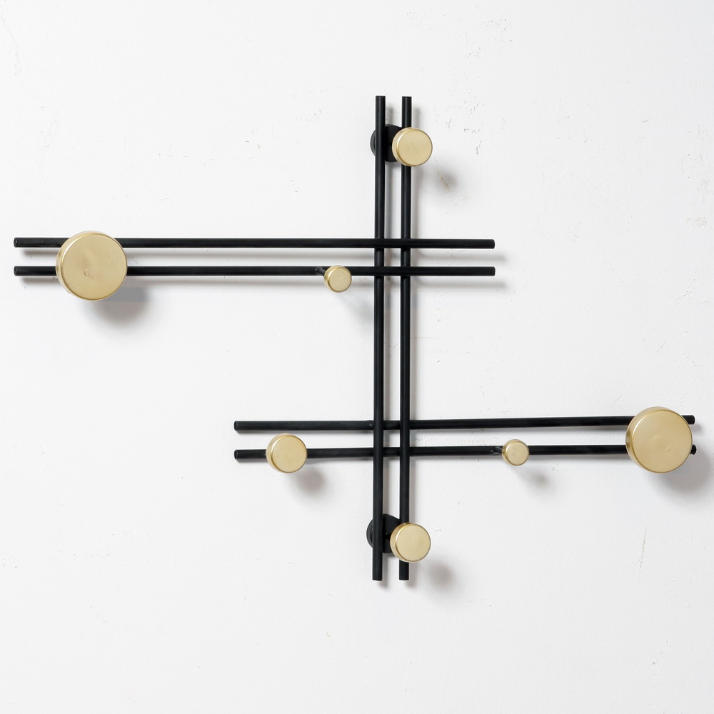 Metal wall hanging