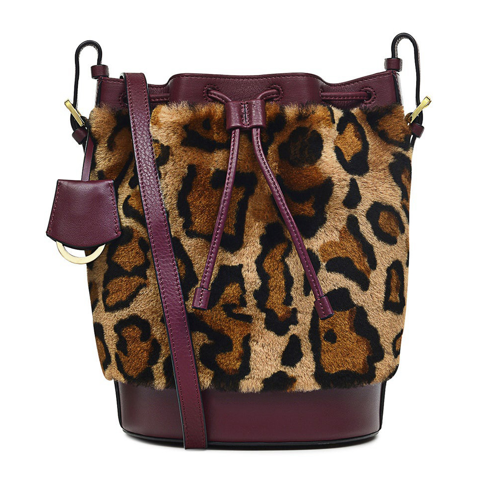 Fashion lady bucket slant across bag