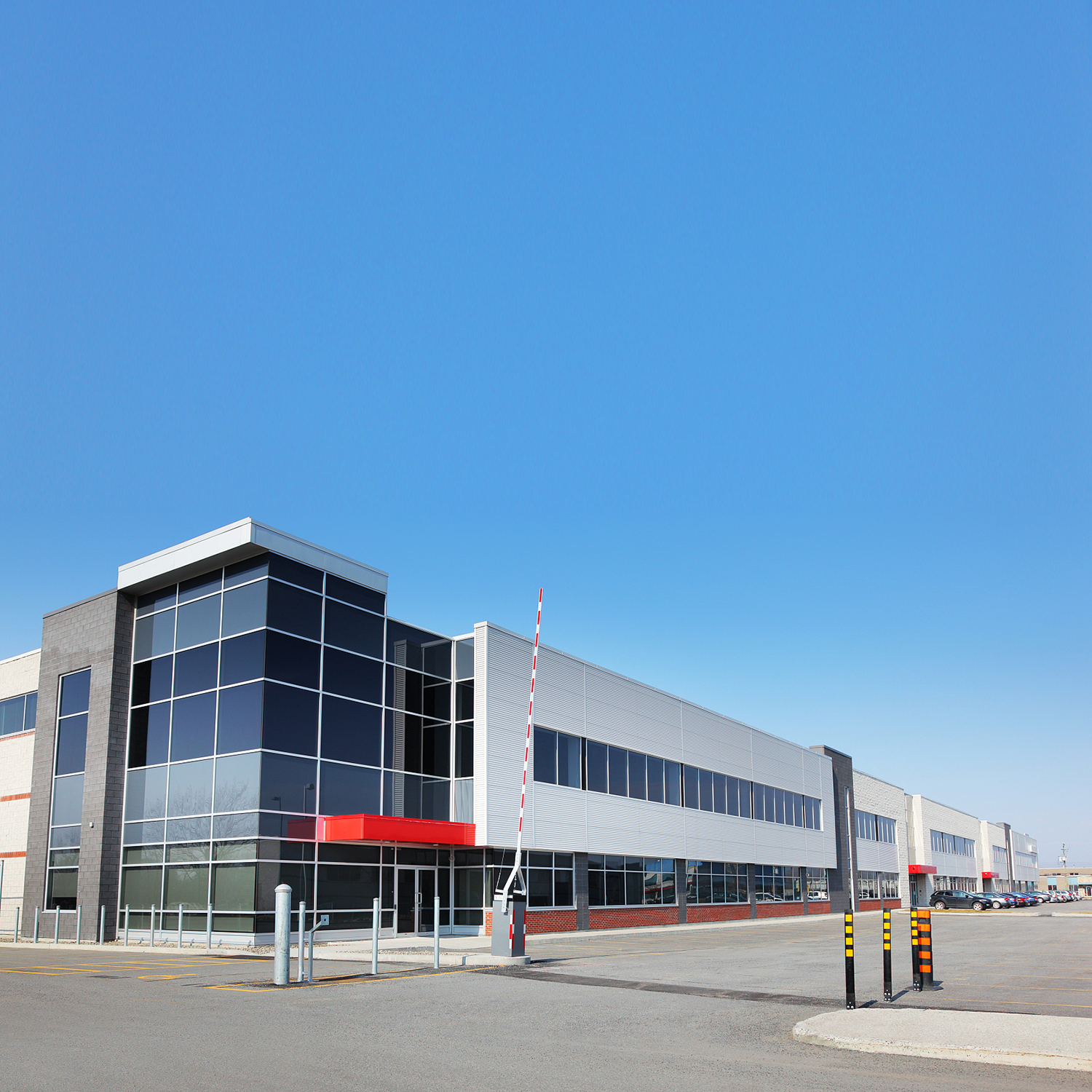 High-Quality Prefabricated Steel Structure Framed Commercial 4S Maintenance Workshop and Showroom