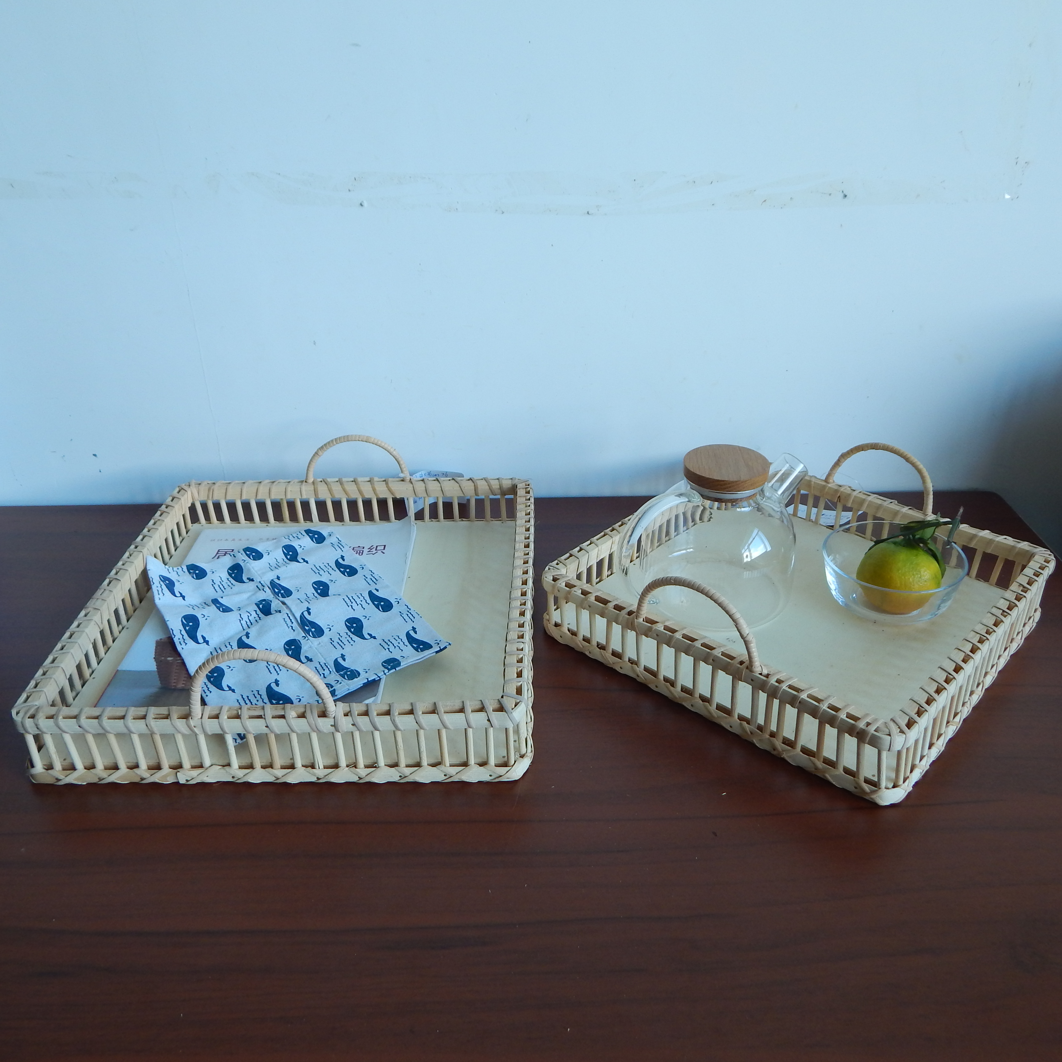 Poplar wood and bamboo hanging basket