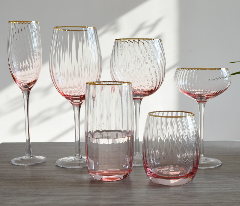 Gold Rimmed Gradient Colored Ribbed Red Wine Glass Vintage Goblet Highball Tumbler for Wedding