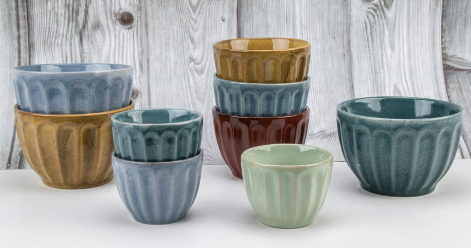 Stoneware mug and bowl