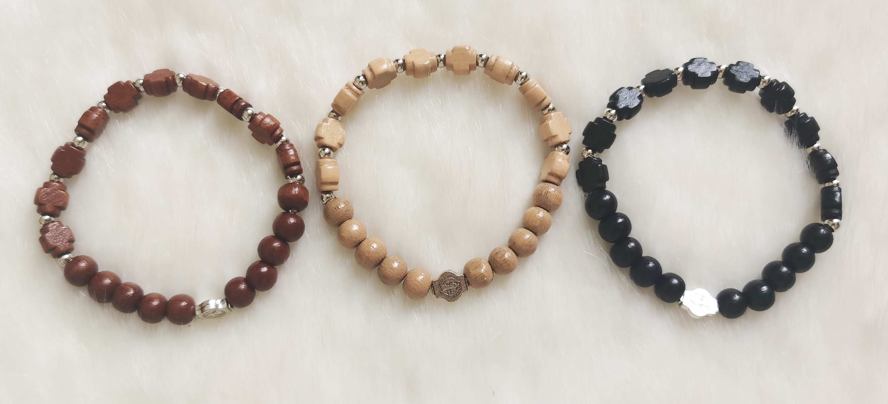 Factory Supplier Fashional Hot popular Latest Design High Quality Christian Religious Wood Bead Rosary Bracelet