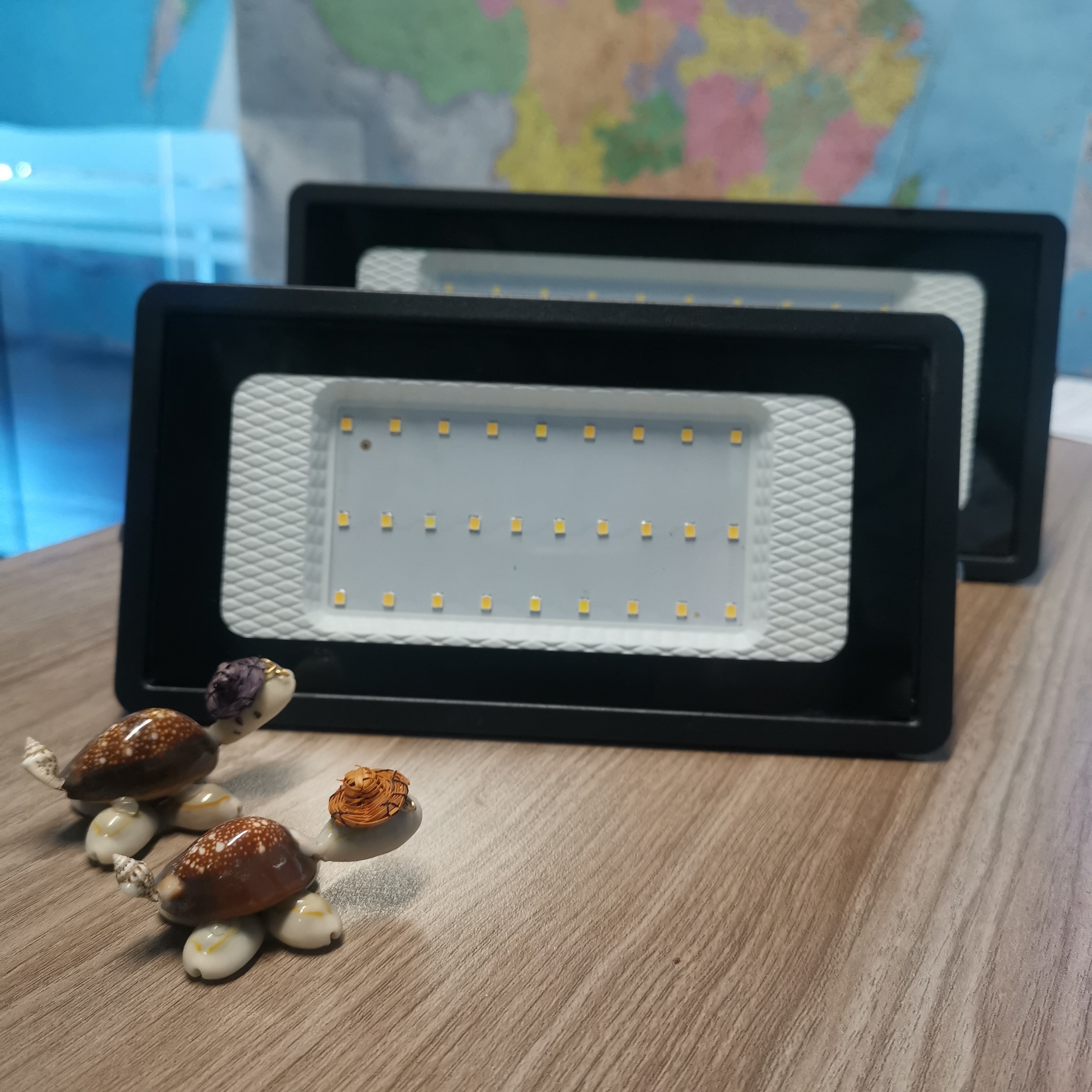 Ultrathin LED FLOOD LIGHT